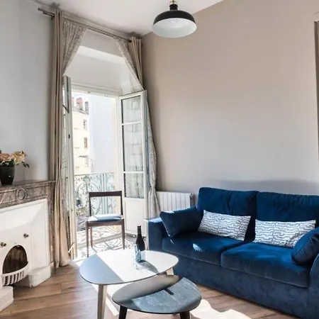 Place Des Brotteaux Lyon B&B *